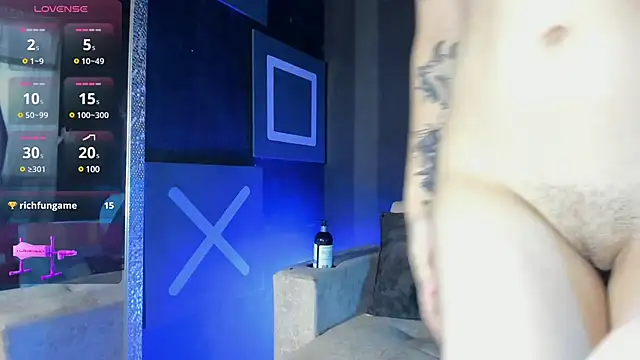 Kiraa Rizzo online show from 5, 2, 2025