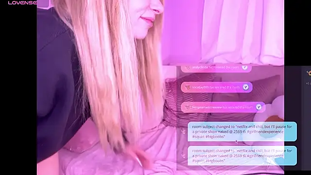 Snapshot of nextdoor_barbie chatting on 1, 1, 2025 nextdoor barbie online show from 1, 1, 2025