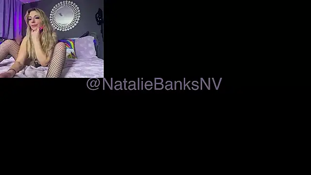 Snapshot of nextdoor_barbie chatting on 4, 1, 2025 nextdoor barbie online show from 4, 1, 2025