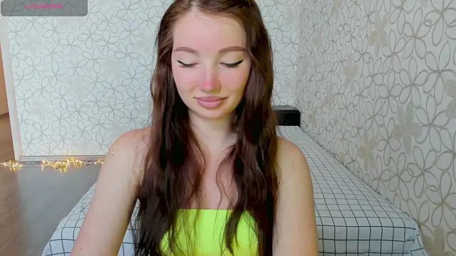Snapshot of Lissa_Cristal chatting on 12, 6, 2026 Lissa Cristal online show from 12, 6, 2026