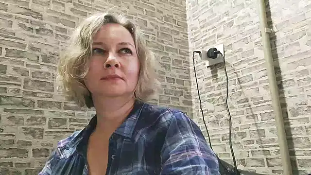 EdithManning online show from 14, 1, 2025