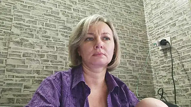 EdithManning online show from 1, 2, 2025