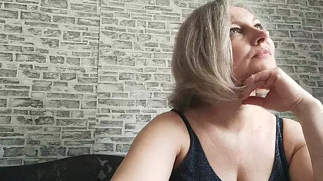 EdithManning online show from 3, 3, 2025