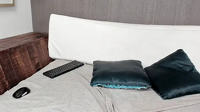 Snapshot of DRACARYSS_ chatting on 23, 12, 2024 DRACARYSS online show from 23, 12, 2024