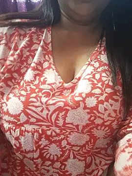 Snapshot of Hot-Anuska chatting on 1, 12, 2025 Hot-Anuska online show from 1, 12, 2025