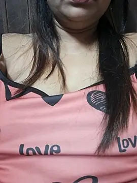 Snapshot of Hot-Anuska chatting on 2, 12, 2025 Hot-Anuska online show from 2, 12, 2025