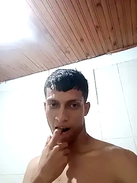 wolf james123 online show from 26, 12, 2024