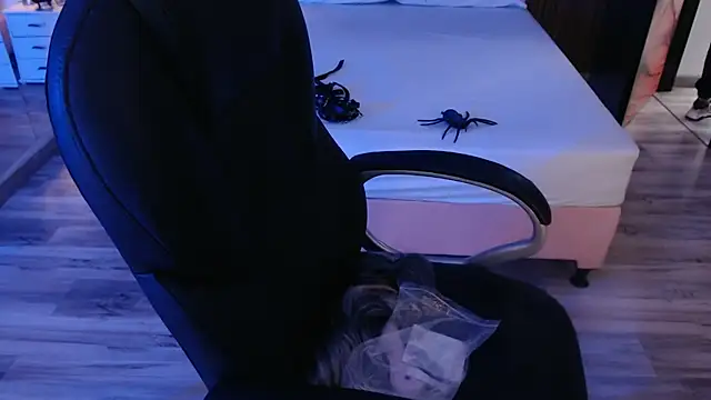 Snapshot of Sam_mansson66 chatting on 2, 10, 2025 Sam mansson66 online show from 2, 10, 2025