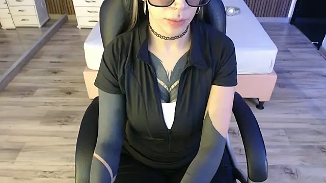 Snapshot of Sam_mansson66 chatting on 15, 10, 2025 Sam mansson66 online show from 15, 10, 2025