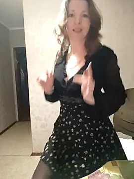 VselenaSun402 online show from 16, 3, 2025