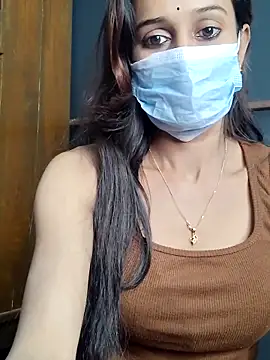 Snapshot of Oleevia chatting on 15, 11, 2025 Oleevia online show from 15, 11, 2025