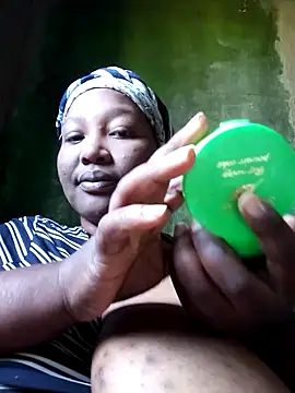 Snapshot of chubbydoll122 chatting on 1, 10, 2025 chubbydoll122 online show from 1, 10, 2025