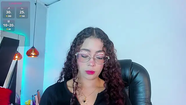 Snapshot of antonelllepiercee chatting on 25, 1, 2025 antonelllepiercee online show from 25, 1, 2025