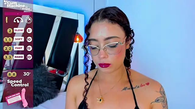 Snapshot of antonelllepiercee chatting on 22, 2, 2025 antonelllepiercee online show from 22, 2, 2025