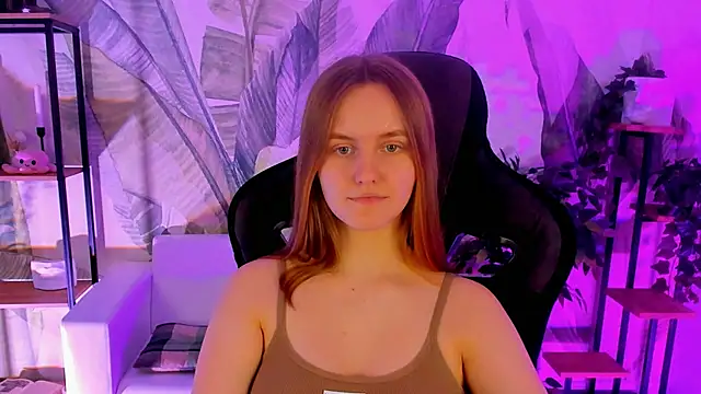 Snapshot of KellyPoter chatting on 19, 12, 2024 KellyPoter online show from 19, 12, 2024