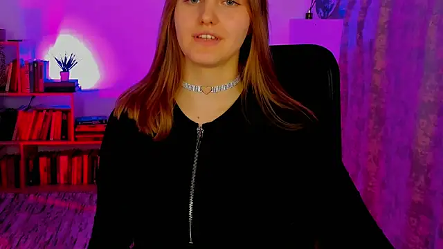 Snapshot of KellyPoter chatting on 21, 12, 2024 KellyPoter online show from 21, 12, 2024