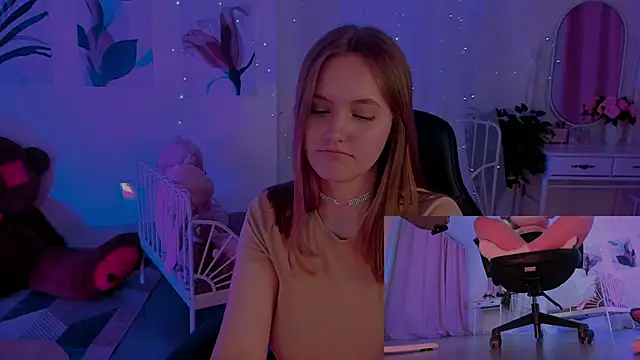 Snapshot of KellyPoter chatting on 30, 12, 2024 KellyPoter online show from 30, 12, 2024