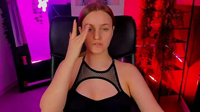 Snapshot of KellyPoter chatting on 28, 2, 2025 KellyPoter online show from 28, 2, 2025