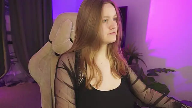 Snapshot of KellyPoter chatting on 9, 9, 2025 KellyPoter online show from 9, 9, 2025