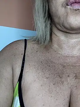 Snapshot of Kasandra_Ho chatting on 13, 2, 2025 Kasandra Ho online show from 13, 2, 2025