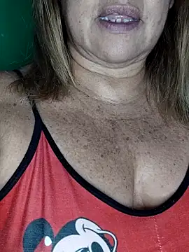 Snapshot of Kasandra_Ho chatting on 8, 11, 2025 Kasandra Ho online show from 8, 11, 2025