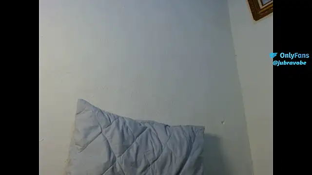 Snapshot of jubravobe chatting on 7, 2, 2025 jubravobe online show from 7, 2, 2025