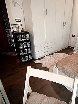 Mila Lovi online show from 12, 2, 2026