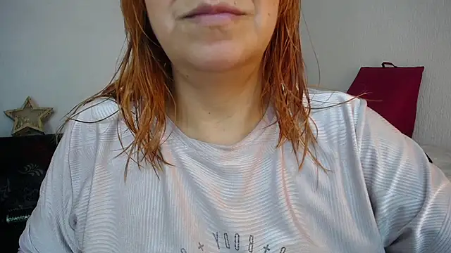 Snapshot of Delilah_Belmont chatting on 2, 12, 2024 Delilah Belmont online show from 2, 12, 2024