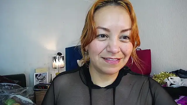 Snapshot of Delilah_Belmont chatting on 8, 12, 2024 Delilah Belmont online show from 8, 12, 2024