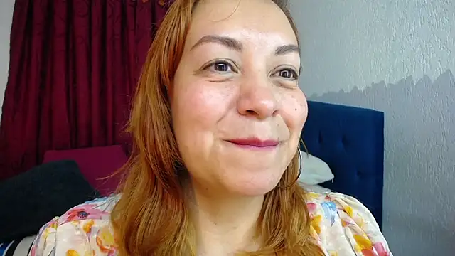 Snapshot of Delilah_Belmont chatting on 12, 1, 2025 Delilah Belmont online show from 12, 1, 2025