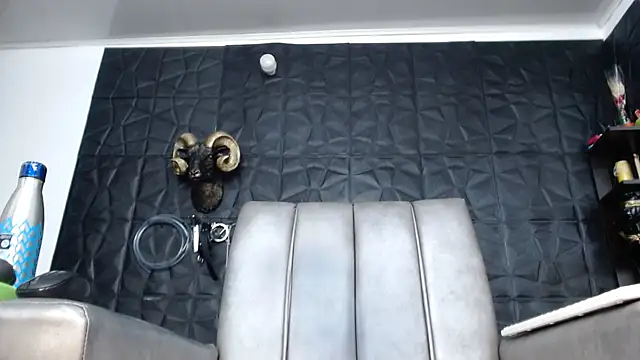 Hanna Fox 69 online show from 19, 4, 2026