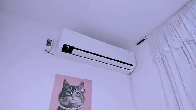 Fernanda brown18 online show from 18, 9, 2025