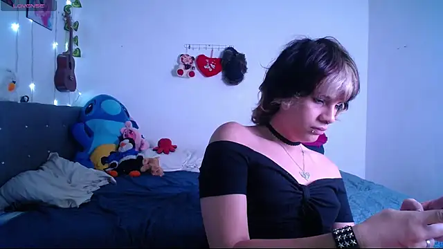 Snapshot of Caitlynwheler chatting on 17, 3, 2025 Caitlynwheler online show from 17, 3, 2025