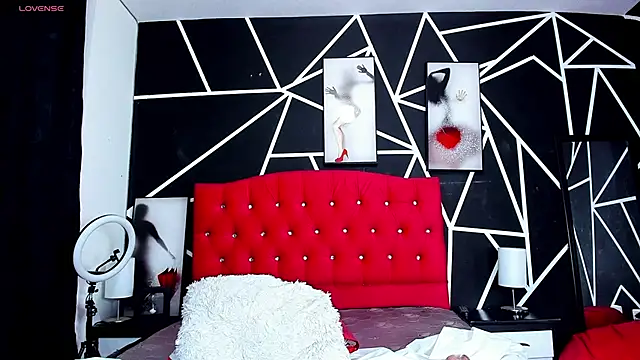 Snapshot of Samantha_Collen chatting on 11, 1, 2025 Samantha Collen online show from 11, 1, 2025