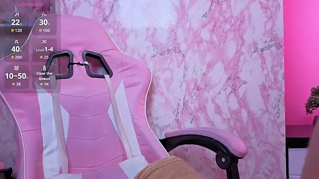 Snapshot of Samantha_Collen chatting on 12, 11, 2025 Samantha Collen online show from 12, 11, 2025