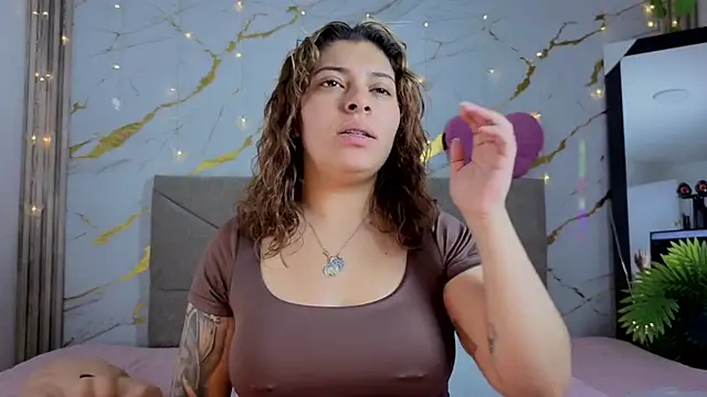 agatha 97  online show from 20, 2, 2026