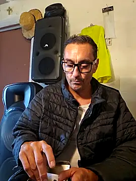 Snapshot of Pumpndeep chatting on 27, 10, 2025 Pumpndeep online show from 27, 10, 2025