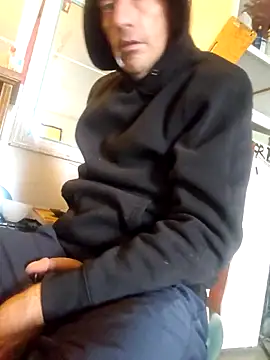 Snapshot of Pumpndeep chatting on 5, 11, 2025 Pumpndeep online show from 5, 11, 2025