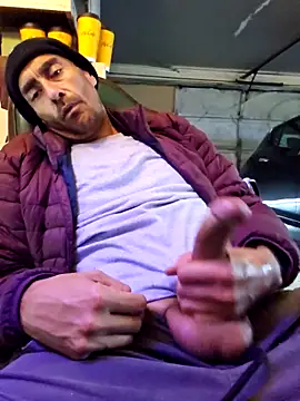 Snapshot of Pumpndeep chatting on 17, 11, 2025 Pumpndeep online show from 17, 11, 2025