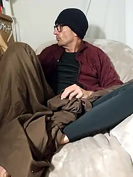 Snapshot of Pumpndeep chatting on 20, 12, 2025 Pumpndeep online show from 20, 12, 2025