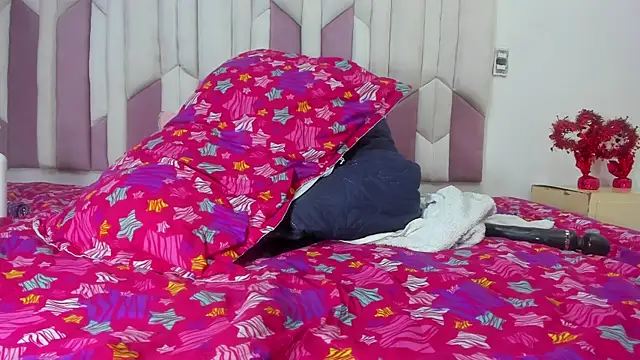 mia stanfort online show from 6, 3, 2025