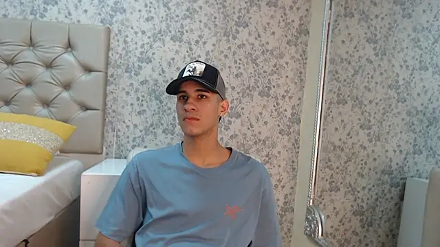 JakeMoxley online show from 7, 2, 2025