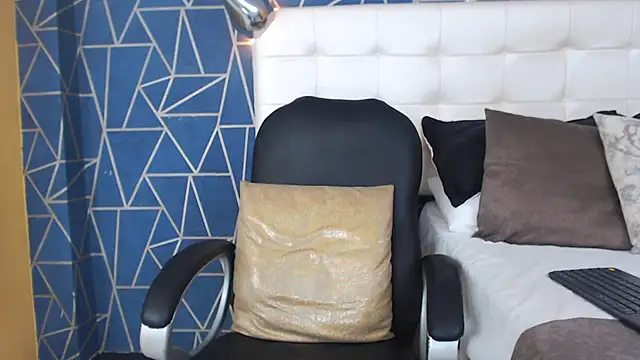 JakeMoxley online show from 12, 2, 2025