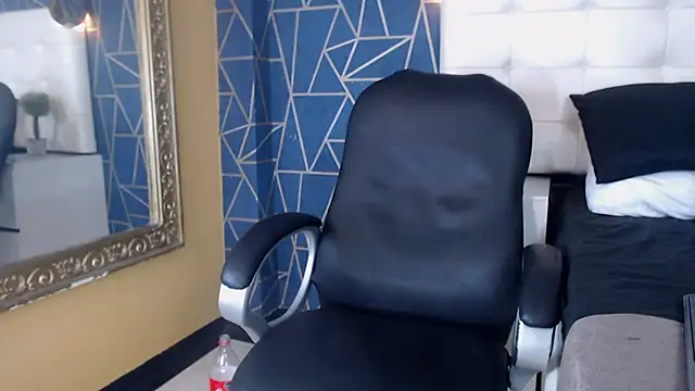 JakeMoxley online show from 28, 2, 2025