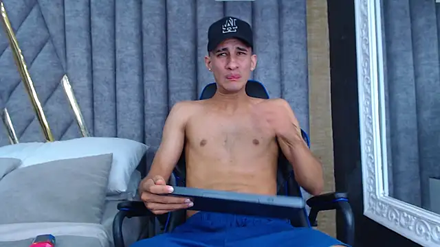 JakeMoxley online show from 10, 3, 2025