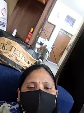 Neha8923 online show from 18, 3, 2025