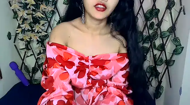 SUZY FROMUS online show from 7, 2, 2025