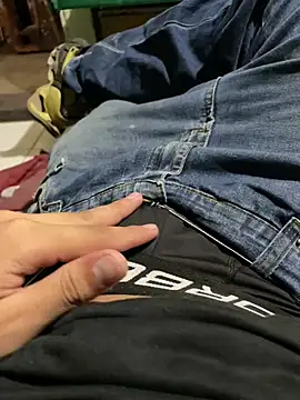 Snapshot of kauanzinhoofc chatting on 17, 12, 2024 kauanzinhoofc online show from 17, 12, 2024