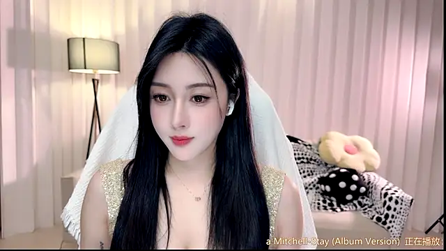 K-moumou online show from 25, 11, 2025