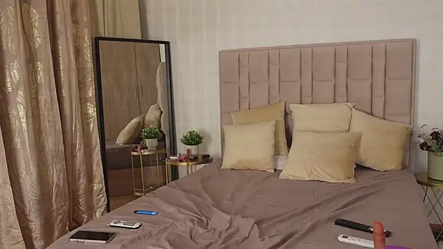 GabyRios online show from 28, 2, 2025